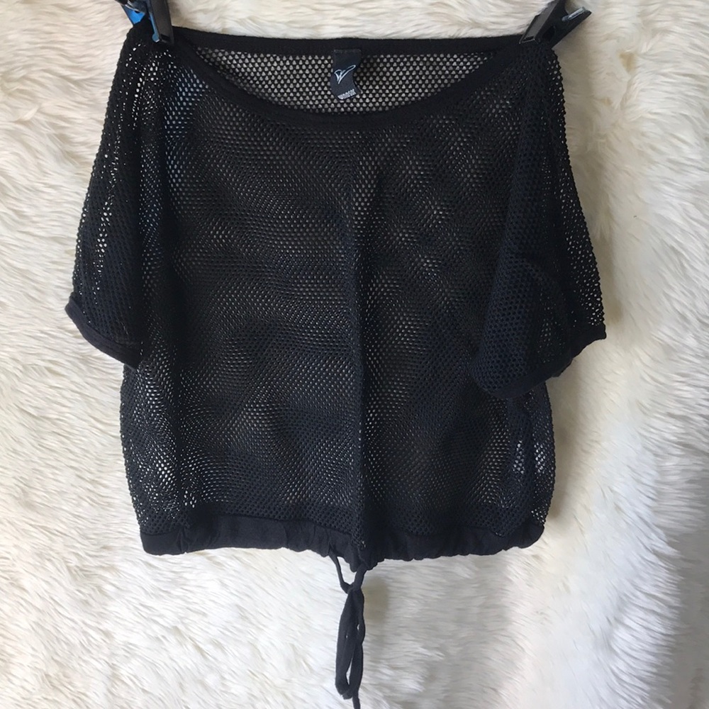 MESH BLACK CROP TOP🖤